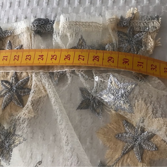 BNWOT Badgley Mischka Cape - Picture 9 of 11